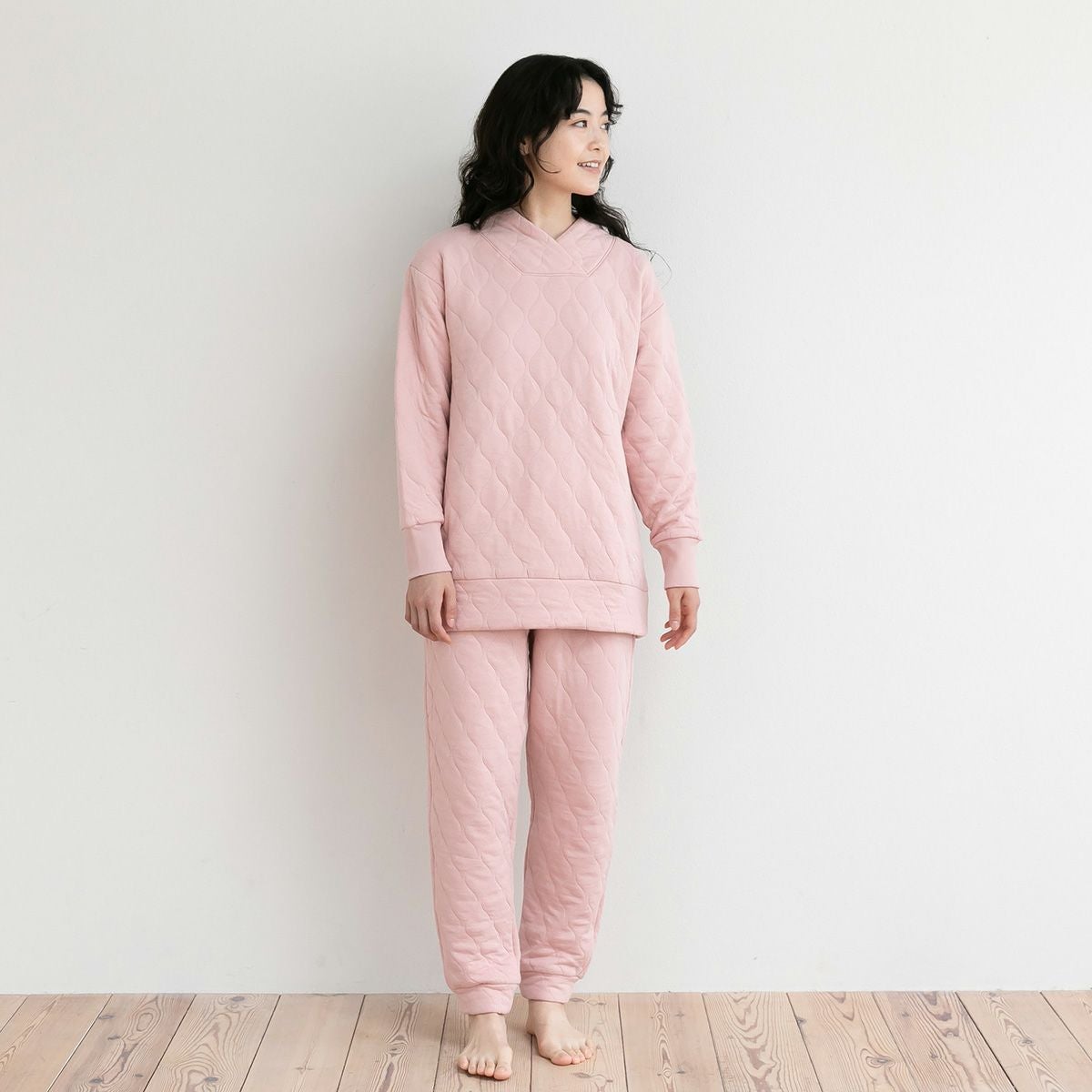 【MM様新品タグ付】Kaimin Labo 雪 キルト 中綿 パジャマ M 000000002249-01.jpg?size=l&w=