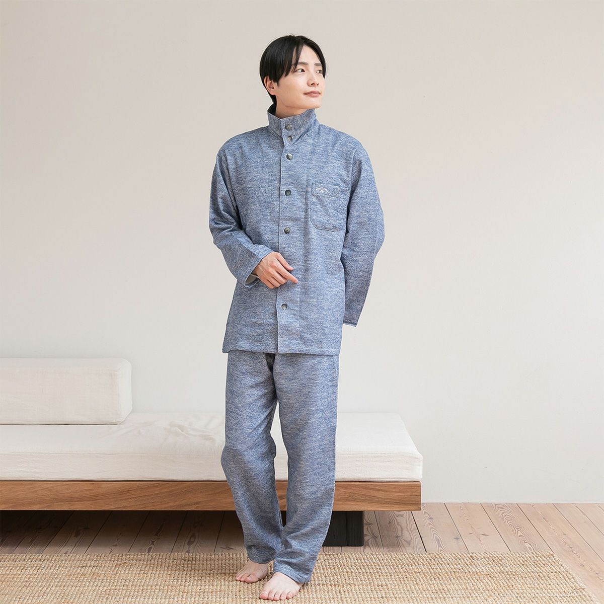 000000002252-04.jpg?size=xl&w=